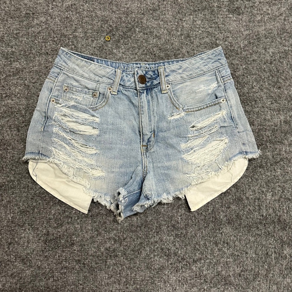 American Eagle Shorts Womens Size 4 Light Wash Distressed Cotton Denim Cut Off